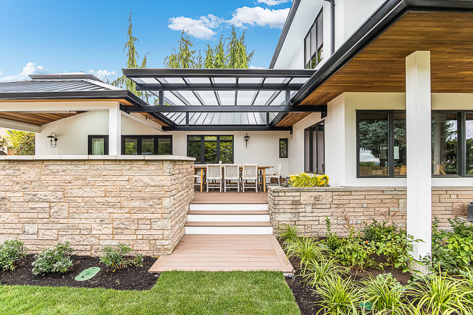 Pergola and entertainment area